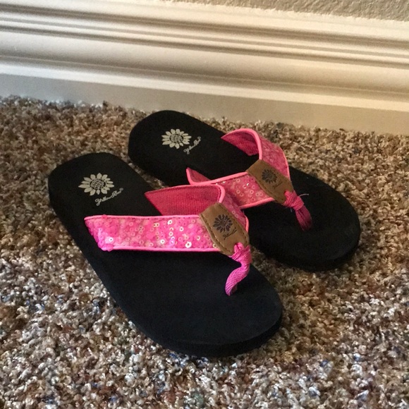 yellow box red sequin flip flops